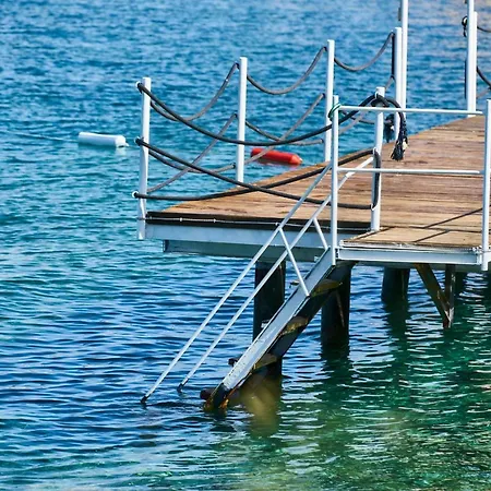فندق Perilibay