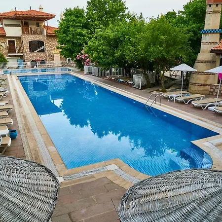 Perilibay 4* إيميجيك